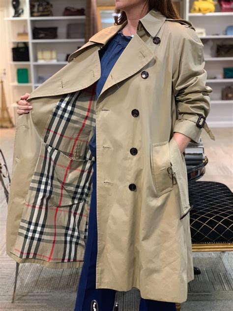 burberry trench coat buy online|burberry original trench coat.